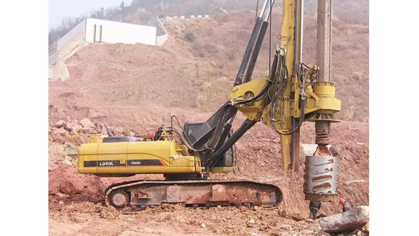 旋挖钻机安全操作规程安装视频（旋挖钻机安全技术操作规程）插图1